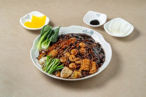 역대 쟁반짜장